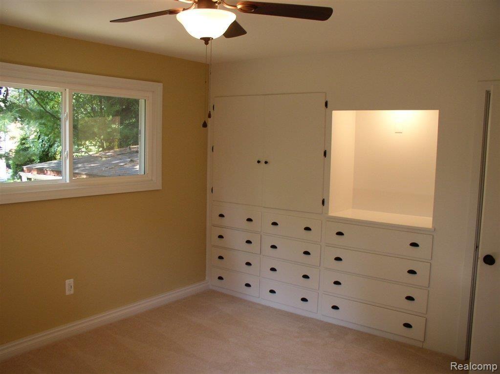 3875 Quarton Road Bloomfield Hills, MI 48302 - Photo 20 of 25 3875 Quarton 014.JPG