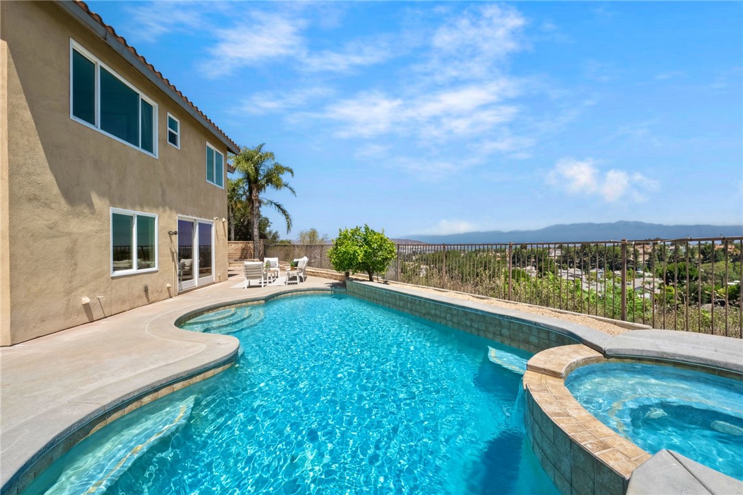 3209 Crystal Ridge Circle Corona, CA 92882 - Photo 51 of 78