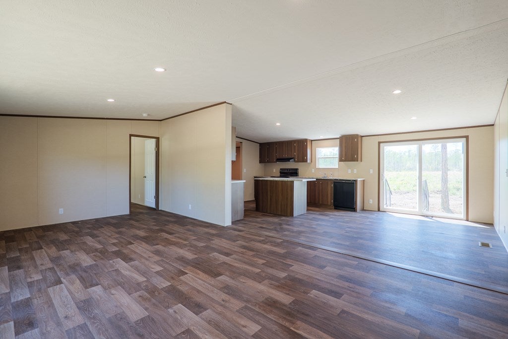 3773 Byrd Road Valdosta, GA 31606 - Photo 7 of 36 Gallery Image 7