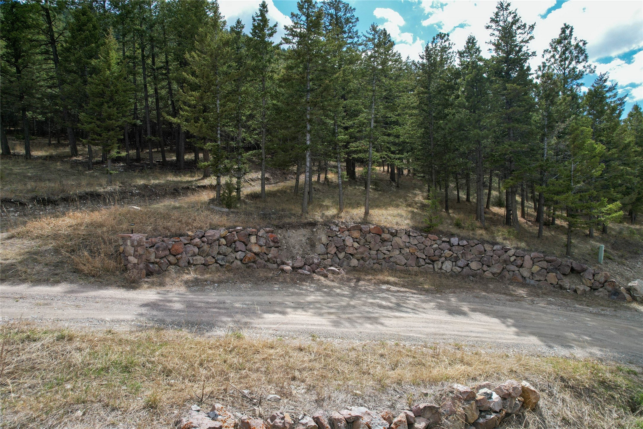 291 South Hills Road Clancy, MT 59634 - Photo 5 of 11 Gallery Image 5