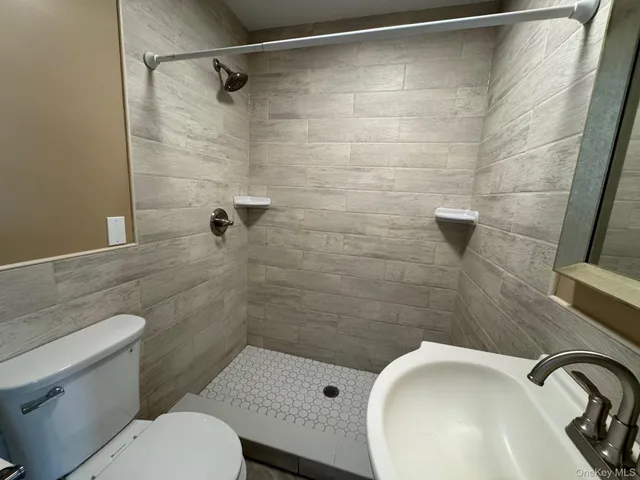 $1,250 | 67 North Main Street, Unit 2 STUDIO, Harriman, NY 10926