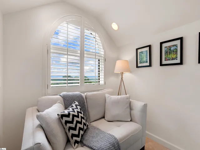 $725,000 | 9 Vireo Drive, Landrum, SC 29356