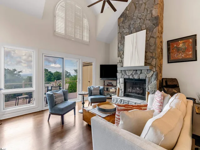 $725,000 | 9 Vireo Drive, Landrum, SC 29356