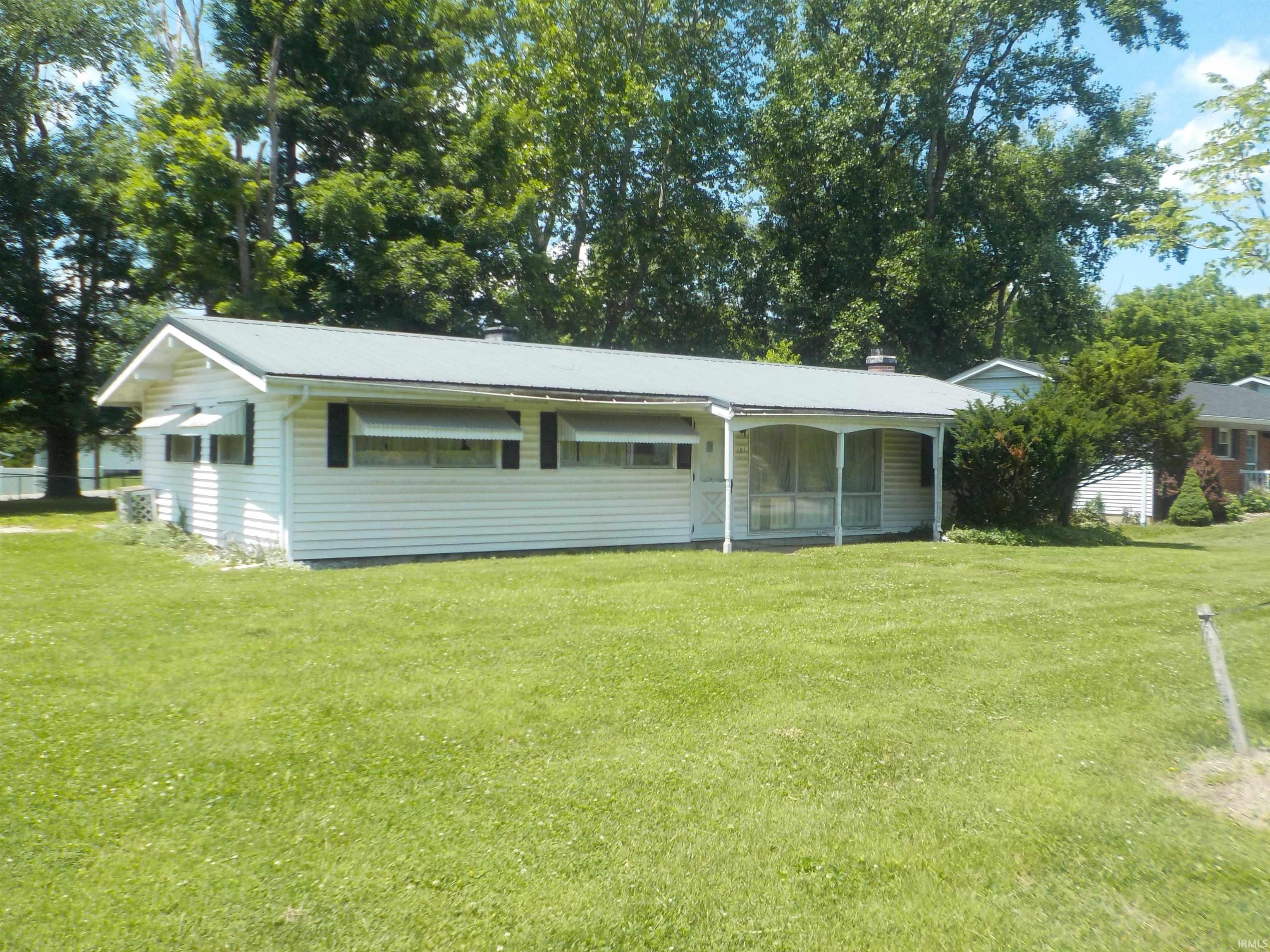 101 East Ridgeview Drive Bloomington, IN 47401 - Photo 4 of 49