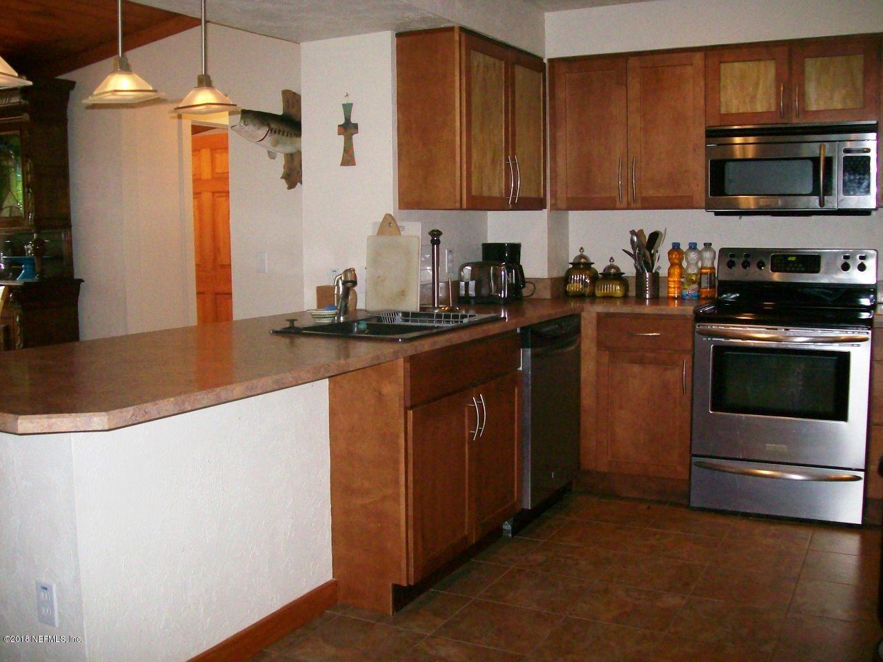 504 Clifton Road Crescent City, FL 32112 - Photo 11 of 41 Kitchen 2
