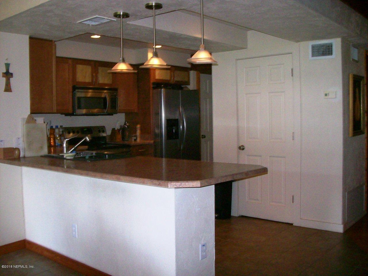 504 Clifton Road Crescent City, FL 32112 - Photo 10 of 41 Kitchen 1