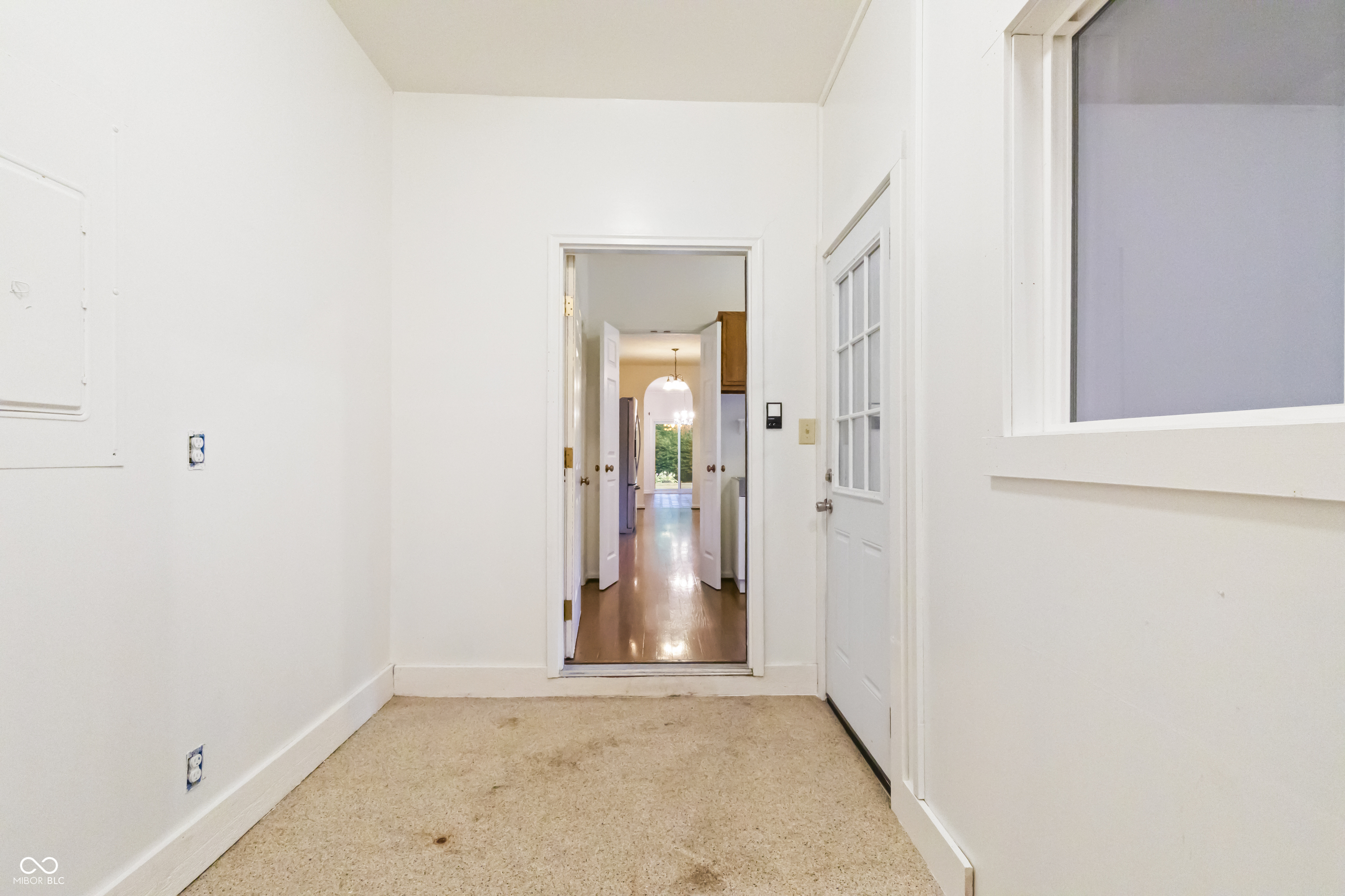 5409 Greenwillow Road Indianapolis, IN 46226 - Photo 35 of 47