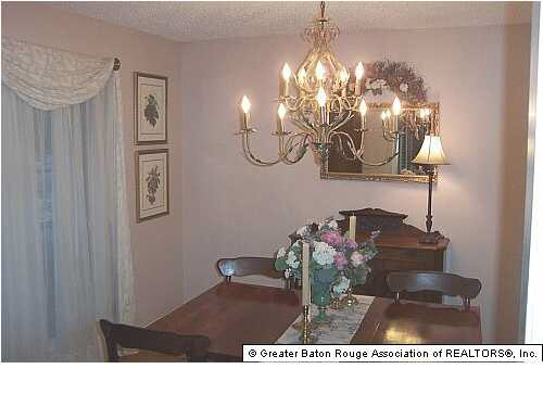 6337 Ridgemore Drive Baton Rouge, LA 70817 - Photo 2 of 9 Gallery Image 2