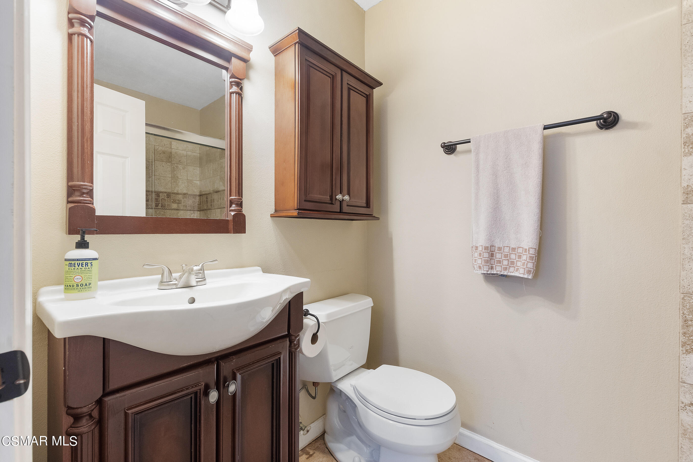 2145 Burrell Avenue Simi Valley, CA 93063 - Photo 23 of 36 2145 Burrell Ave Simi Valley-23