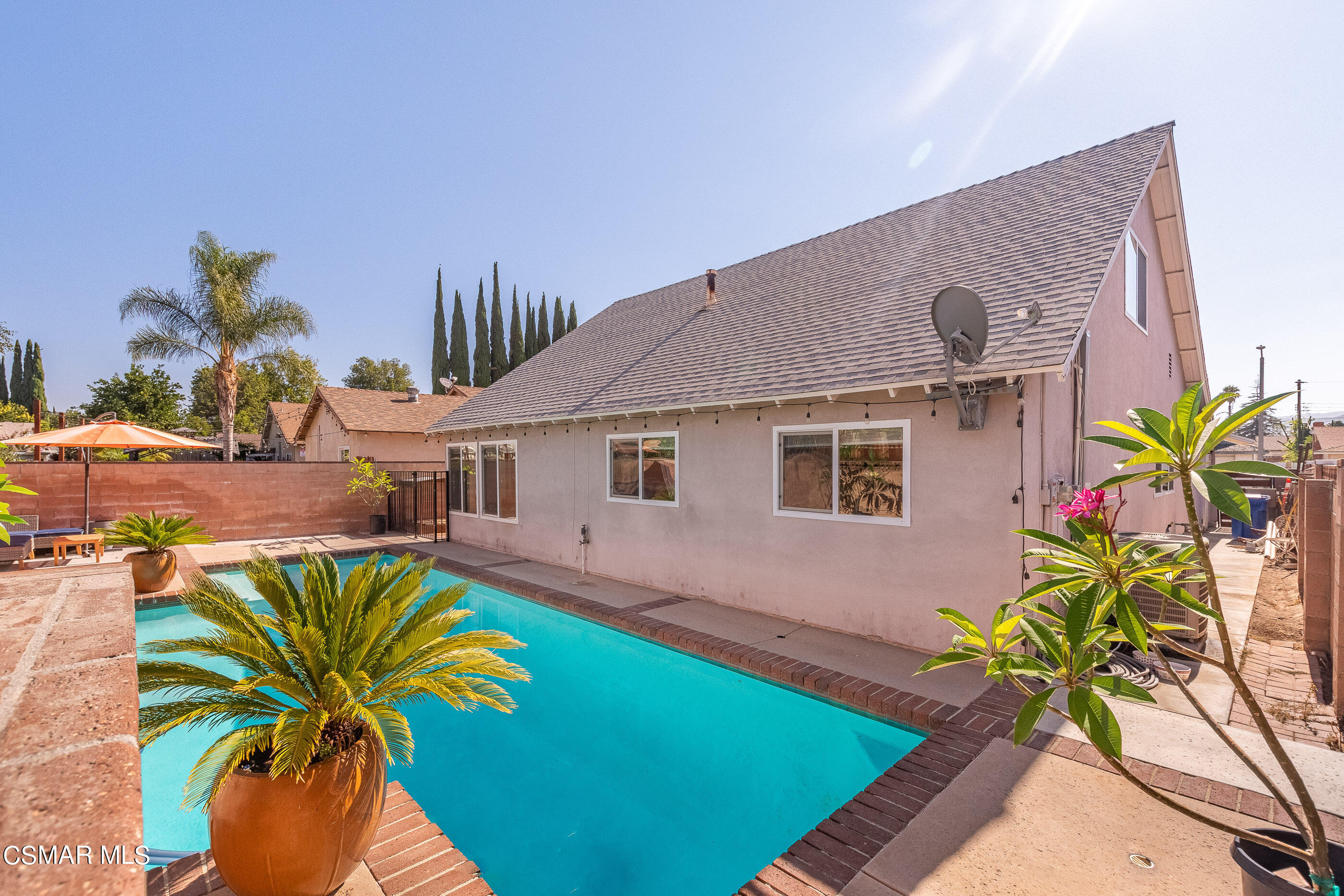2145 Burrell Avenue Simi Valley, CA 93063 - Photo 35 of 36 2145 Burrell Ave Simi Valley-35