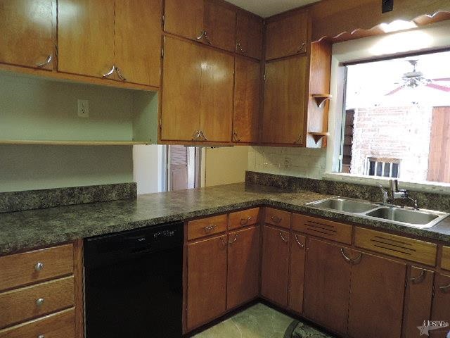4118 Becker Road Woodburn, IN 46797 - Photo 4 of 23