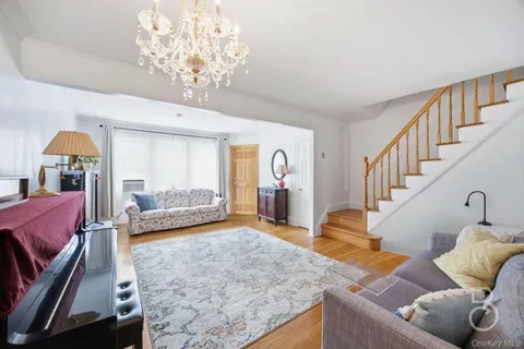 $1,499,000 | 20-46 33rd Street | Astoria