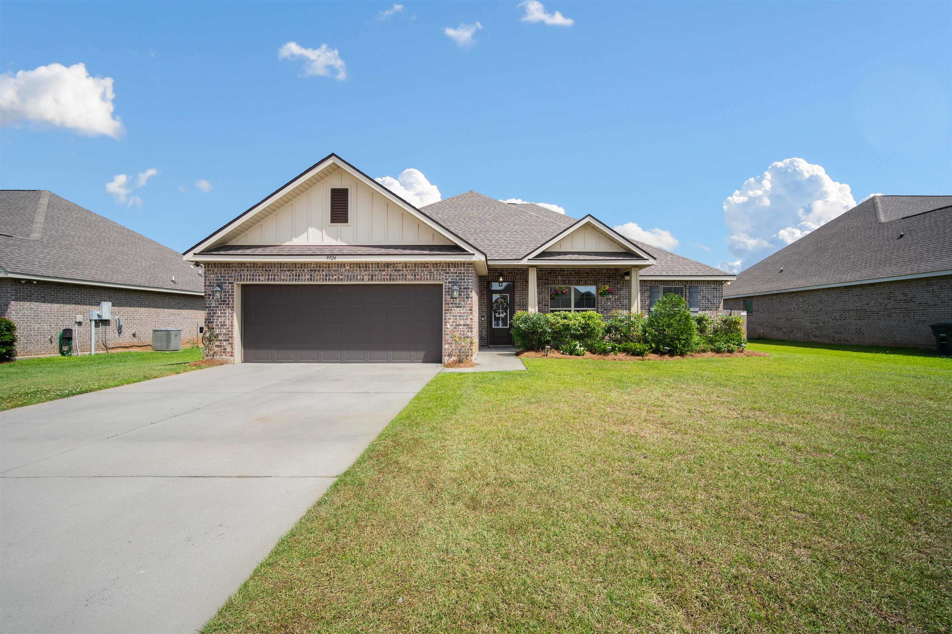 9924 Dunleith Loop Daphne, AL 36526 - Photo 2 of 33 Front Of Structure