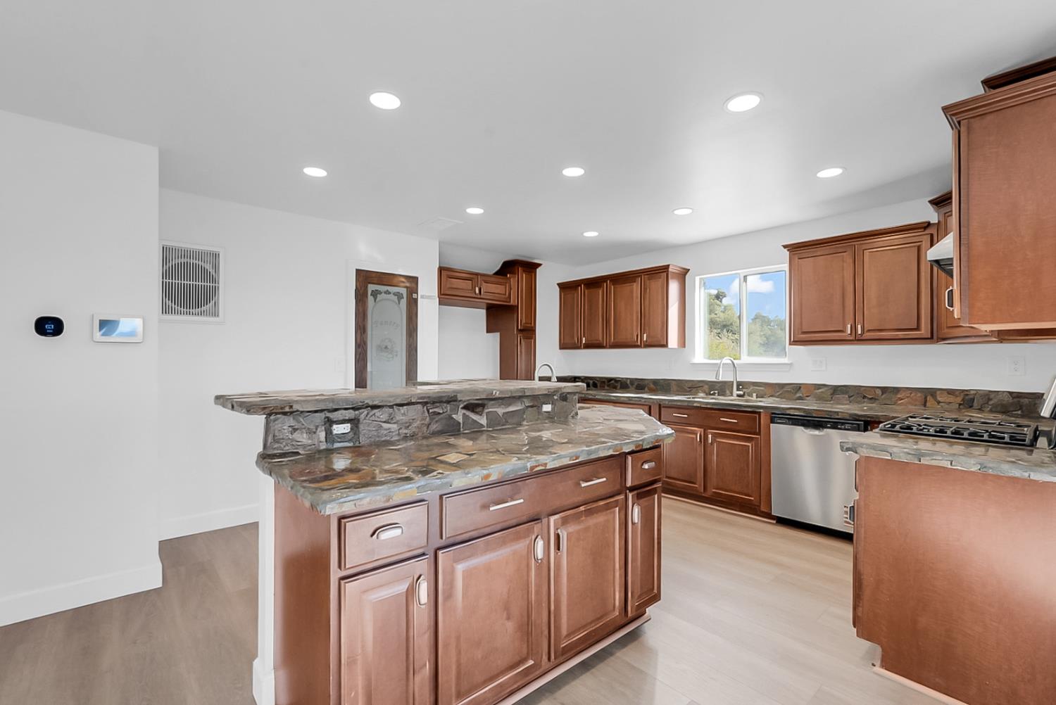 30450 Morgan Canyon Road Prather, CA 93651 - Photo 19 of 85