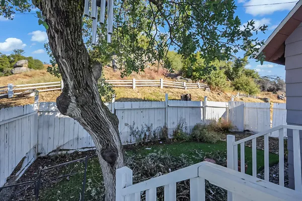 $729,000 | 30450 Morgan Canyon Road, Prather, CA 93651