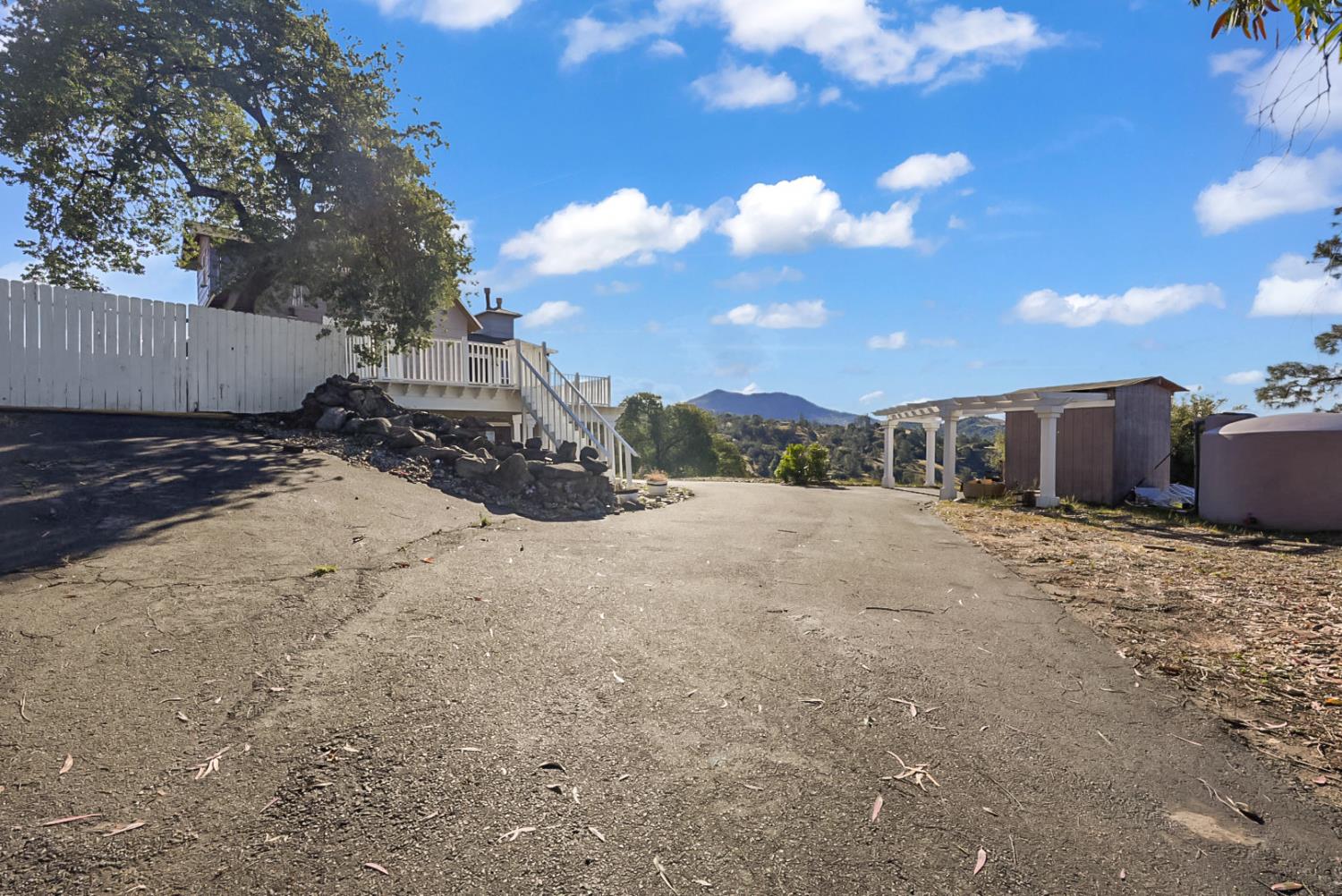 30450 Morgan Canyon Road Prather, CA 93651 - Photo 5 of 85