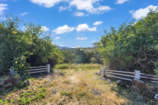 $729,000 | 30450 Morgan Canyon Road, Prather, CA 93651