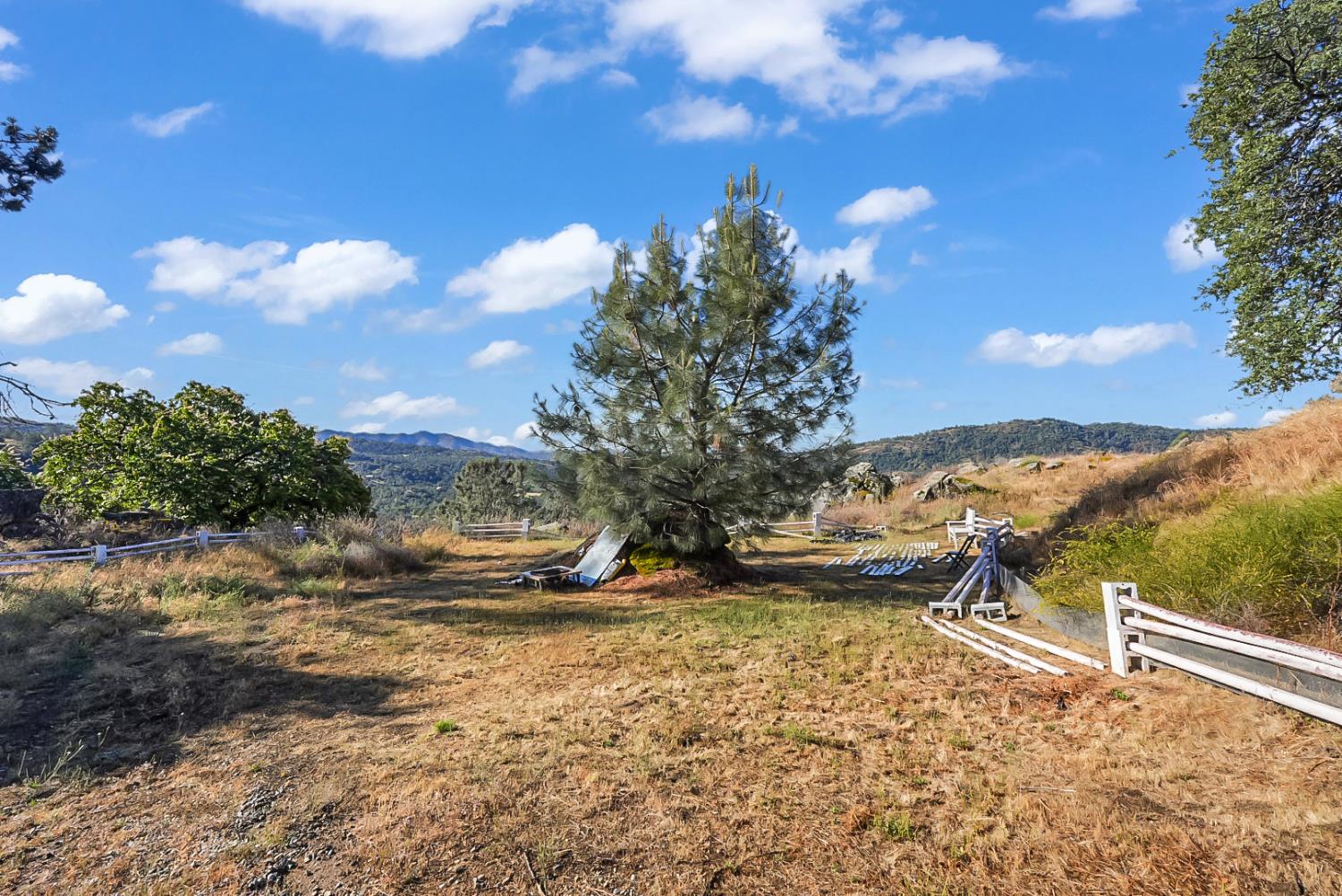 30450 Morgan Canyon Road Prather, CA 93651 - Photo 52 of 85