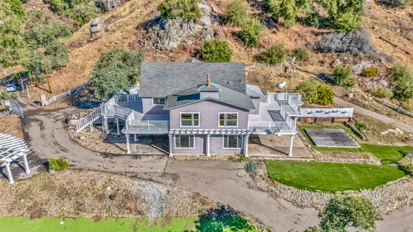 $729,000 | 30450 Morgan Canyon Road, Prather, CA 93651