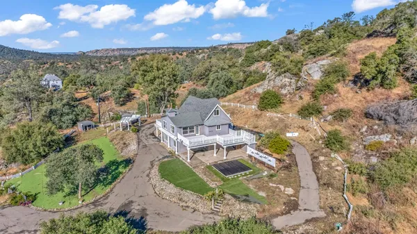 $729,000 | 30450 Morgan Canyon Road, Prather, CA 93651