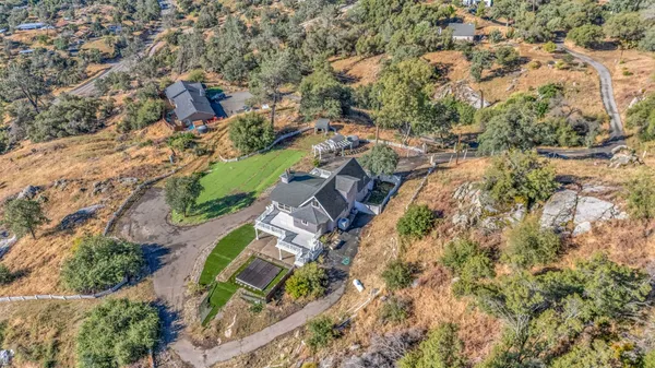 $729,000 | 30450 Morgan Canyon Road, Prather, CA 93651