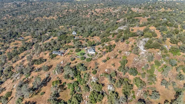 $729,000 | 30450 Morgan Canyon Road, Prather, CA 93651