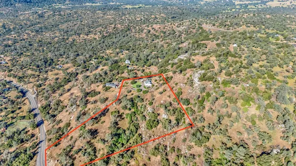 $729,000 | 30450 Morgan Canyon Road, Prather, CA 93651