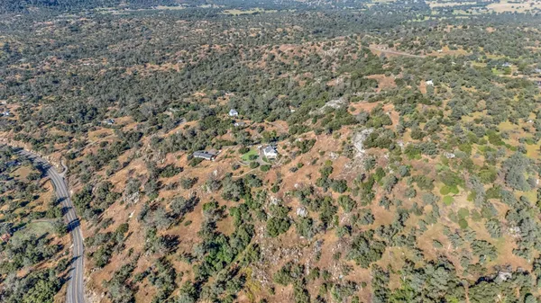 $729,000 | 30450 Morgan Canyon Road, Prather, CA 93651