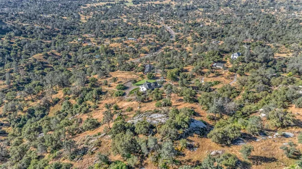$729,000 | 30450 Morgan Canyon Road, Prather, CA 93651