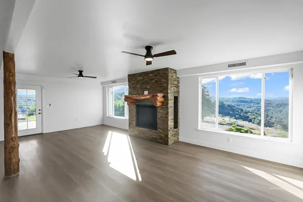 $729,000 | 30450 Morgan Canyon Road, Prather, CA 93651