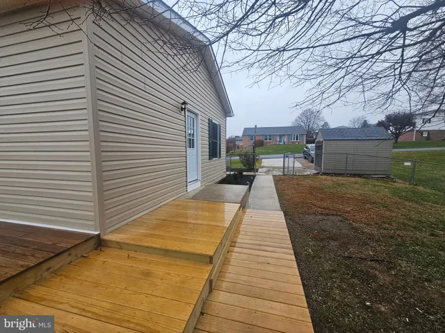 $309,900 | 1920 Maylinn Drive, Chambersburg, PA 17202