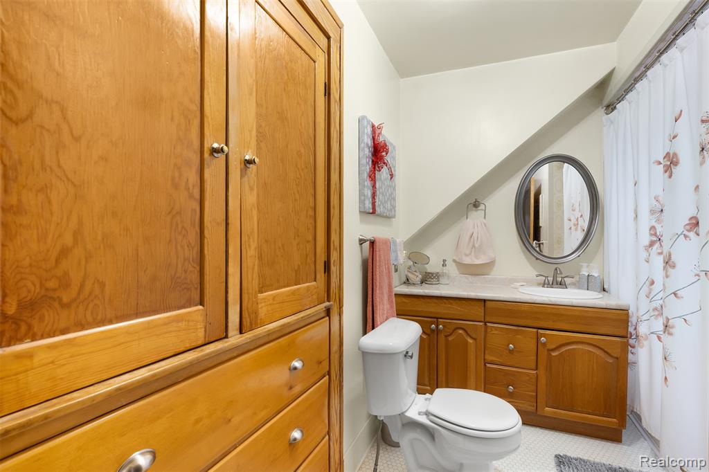 24 Mohawk Road Pontiac, MI 48341 - Photo 26 of 27 Gallery Image 26