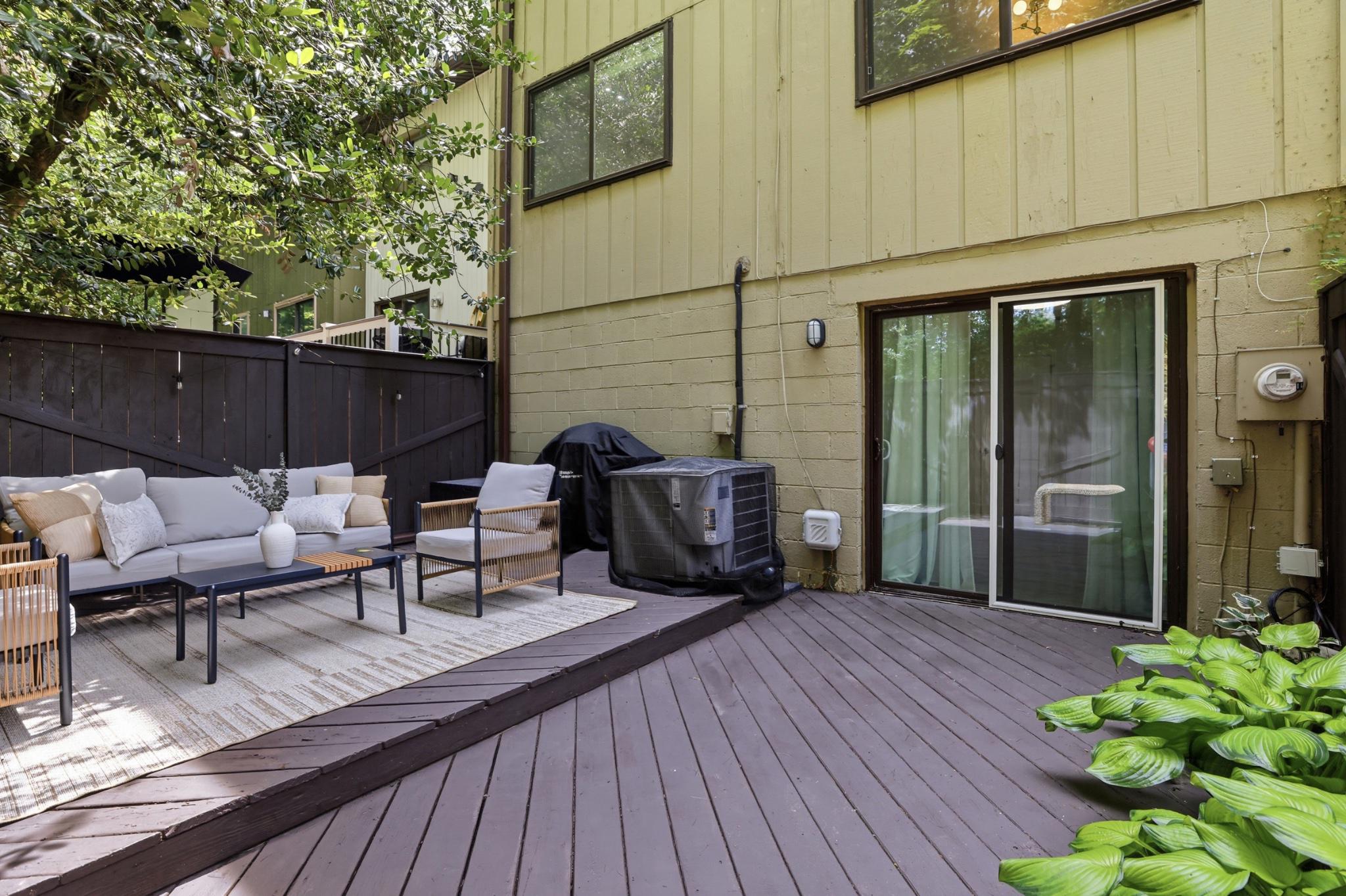 2260 Covent Gardens Court Reston, VA 20191 - Photo 36 of 42 Spacious outdoor patio