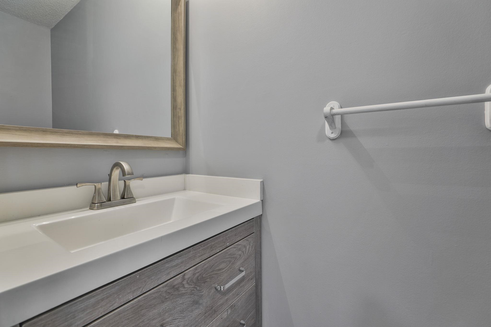 38 Shelburne Road Merrimack, NH 03054 - Photo 16 of 30 Gallery Image 16