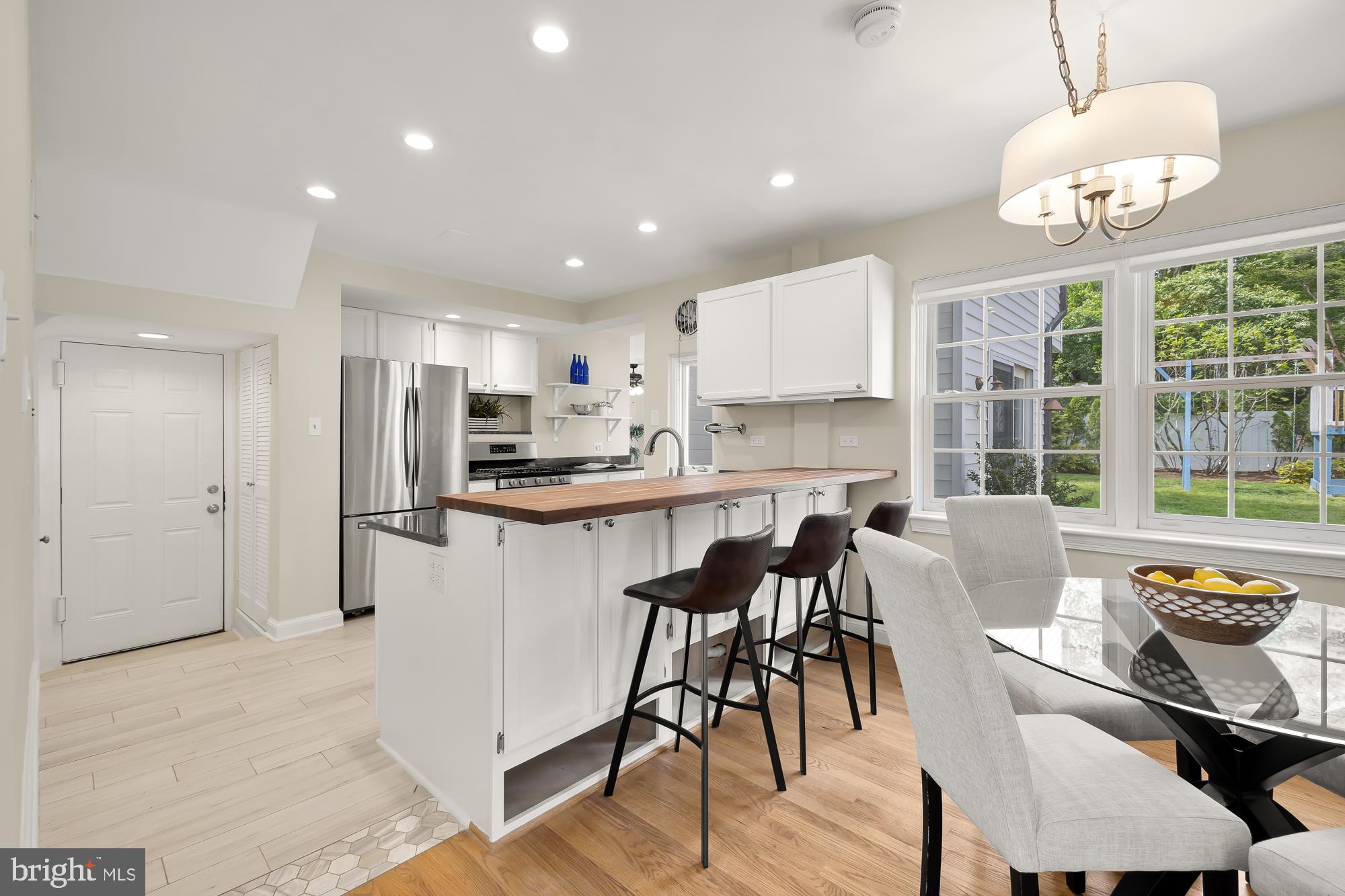 5907 Anniston Road Bethesda, MD 20817 - Photo 8 of 46 Gallery Image 8