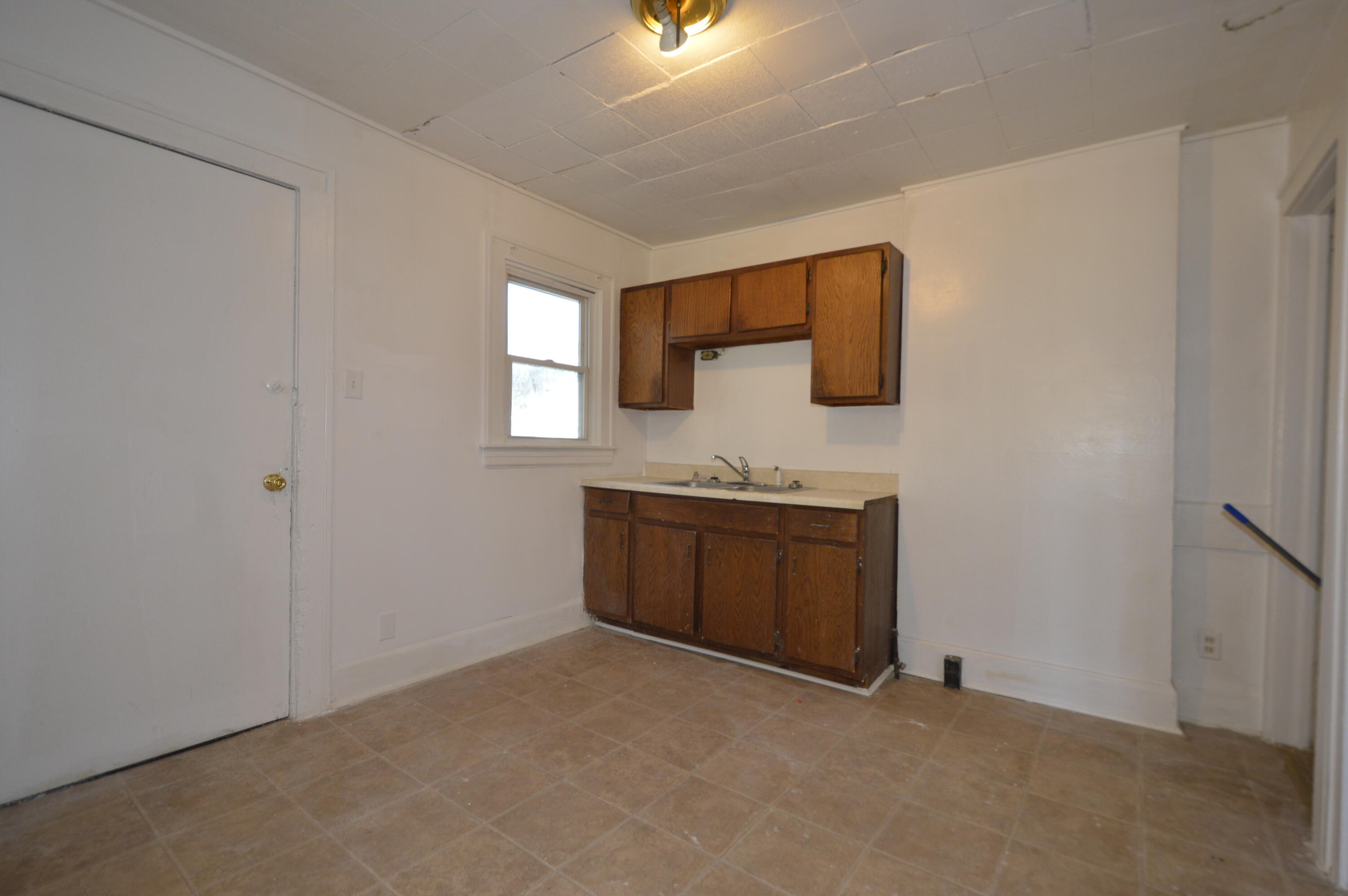 118 East Cecil Street Springfield, OH 45504 - Photo 28 of 38