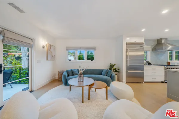 $13,000 | 1948 North Curson Avenue, Los Angeles, CA 90046