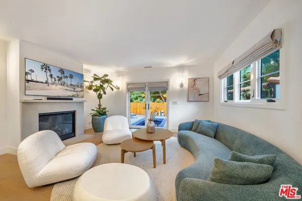 $13,000 | 1948 North Curson Avenue, Los Angeles, CA 90046