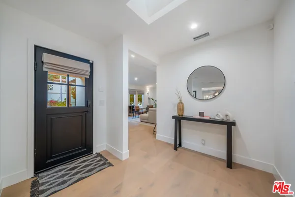 $13,000 | 1948 North Curson Avenue, Los Angeles, CA 90046