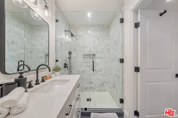 $13,000 | 1948 North Curson Avenue, Los Angeles, CA 90046