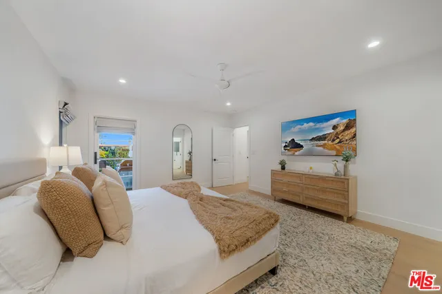 $14,000 | 1948 North Curson Avenue, Los Angeles, CA 90046