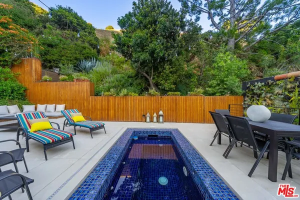 $13,000 | 1948 North Curson Avenue, Los Angeles, CA 90046