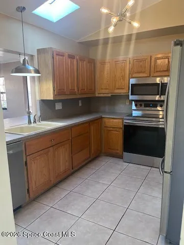 $309,000 | 565 Heather Avenue Northeast, Unit PORT 6, Palm Bay, FL 32907