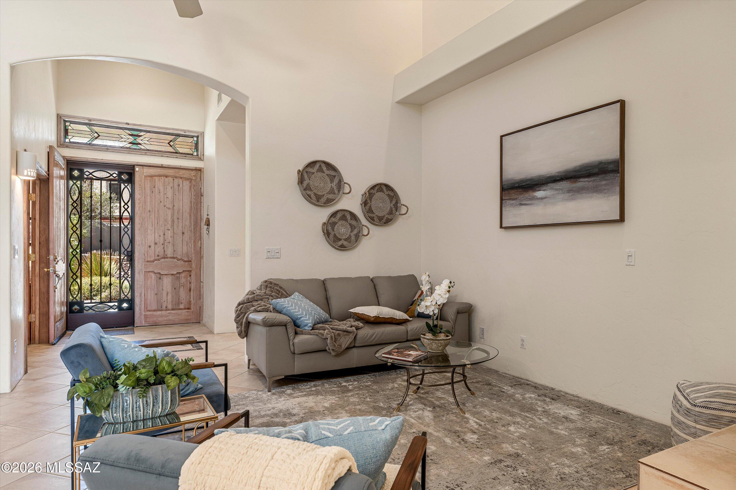 6262 West Trails End Road Tucson, AZ 85745 - Photo 10 of 51 Foyer and Living Room
