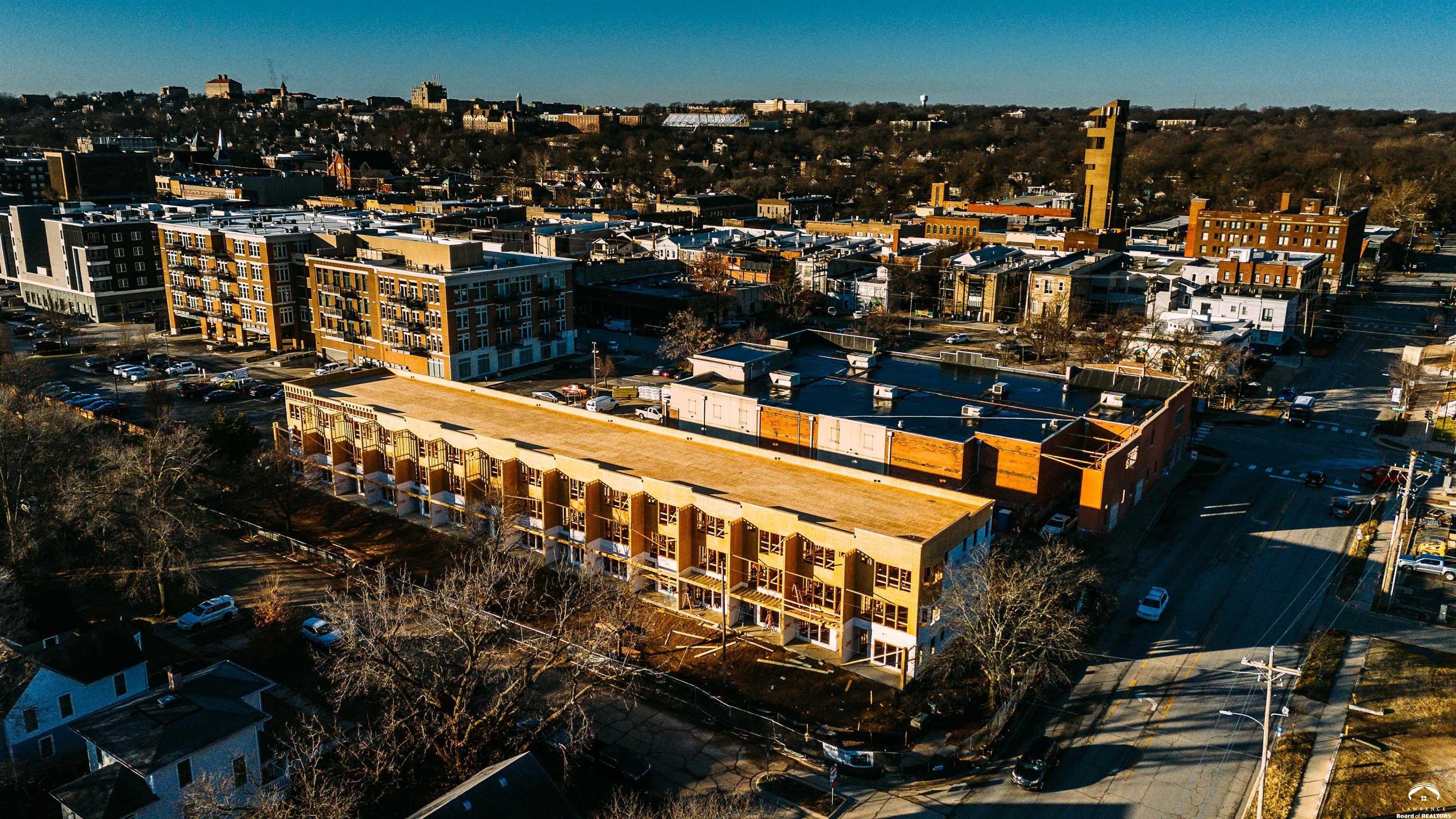 705 Rhode Island Street, Unit A Lawrence, KS 66044 - Photo 6 of 23