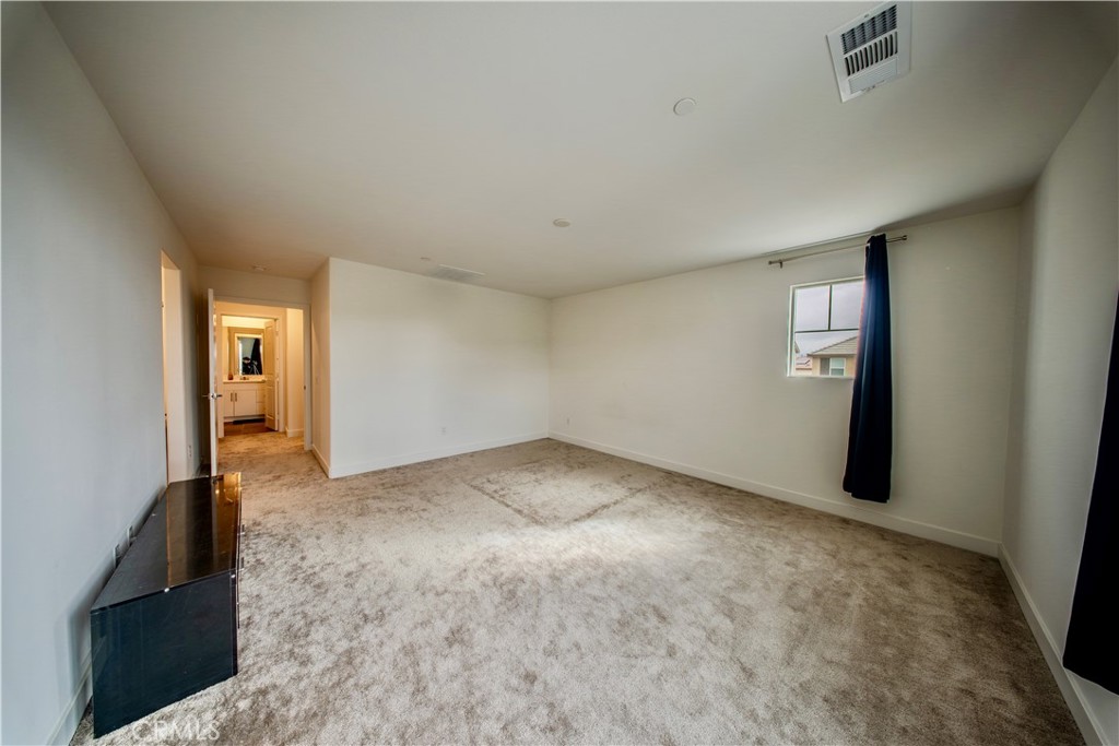 364 Castaic Way Rialto, CA 92377 - Photo 48 of 73