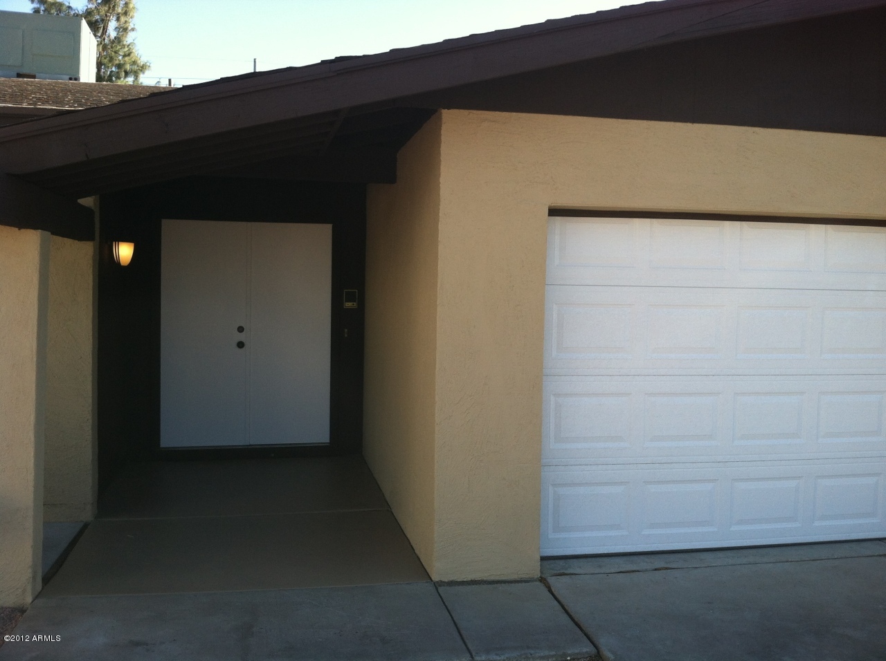 3831 West Calavar Road Phoenix, AZ 85053 - Photo 9 of 28 FRONT DOUBLE DOORS