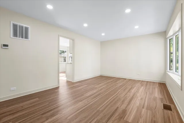 $2,800 | 3604 Owl Drive, Rolling Meadows, IL 60008