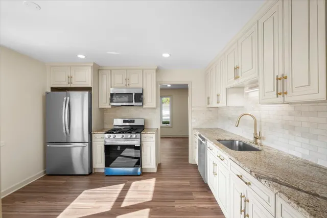 $2,800 | 3604 Owl Drive, Rolling Meadows, IL 60008