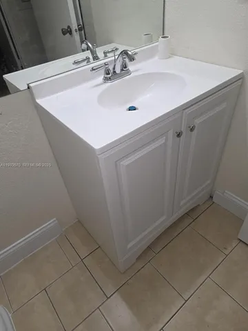 $1,400 | 2550 North Alafaya Trail, Unit 5204, Orlando, FL 32826